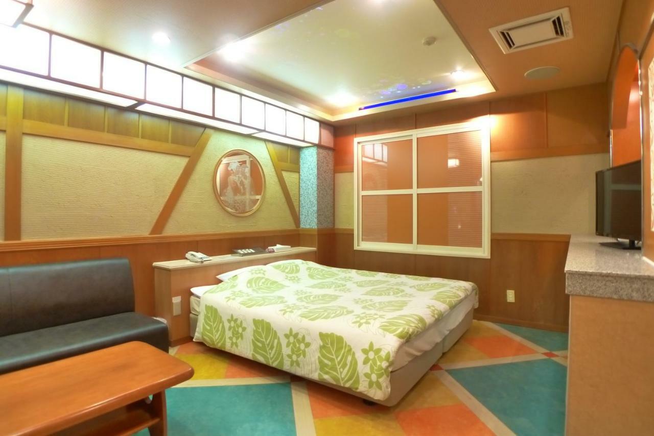 Resort Inn Golf Gotemba (Adults Only) Eksteriør bilde